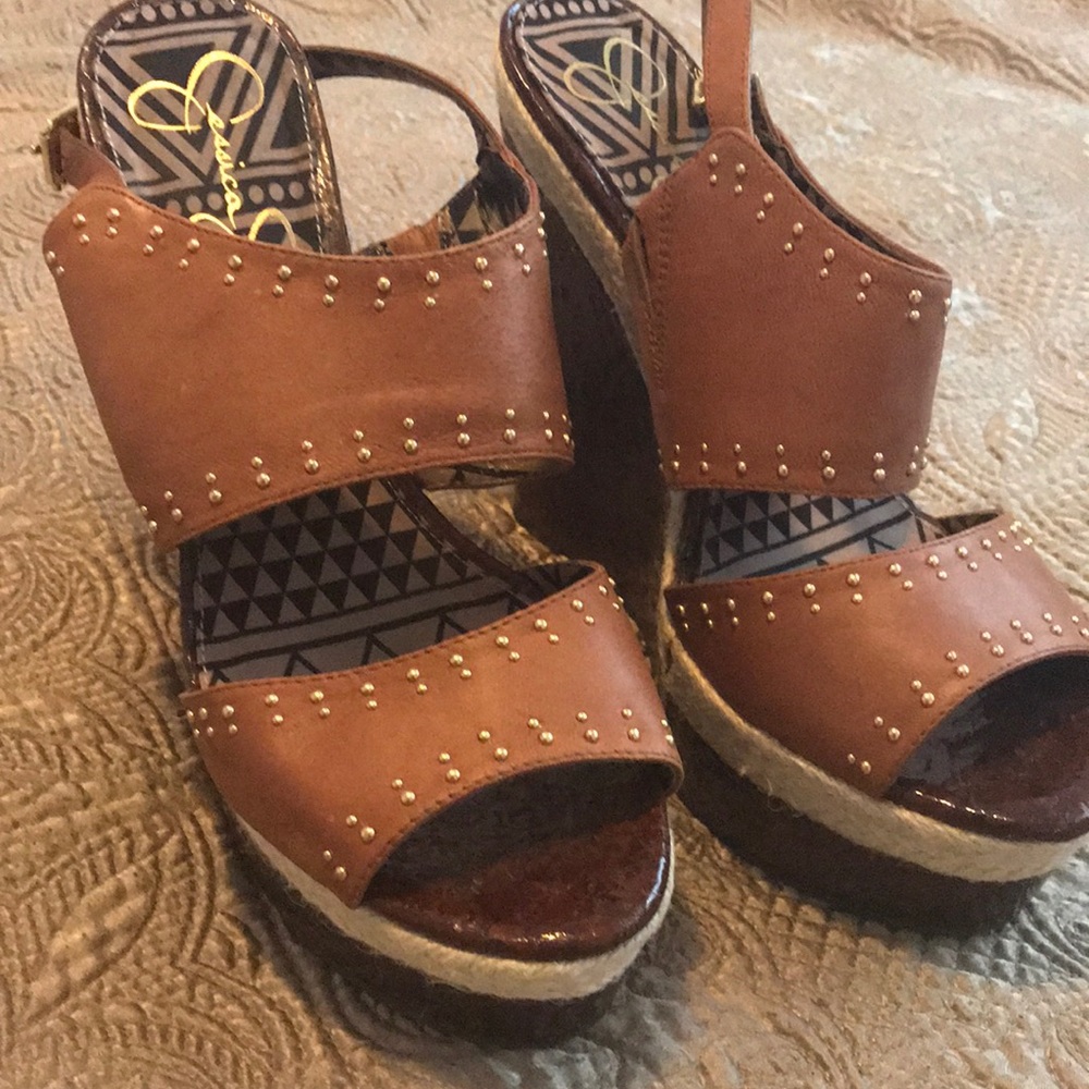 Jessica Simpson Wedges